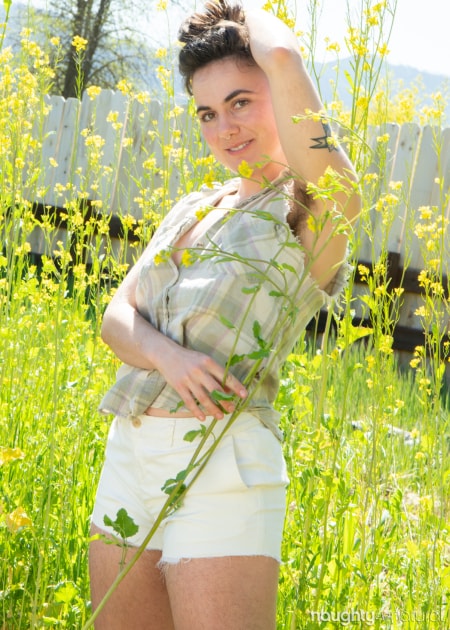Hairy Pits in the Garden
