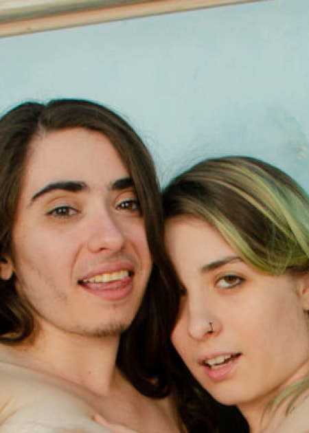 Put your tongue on my...