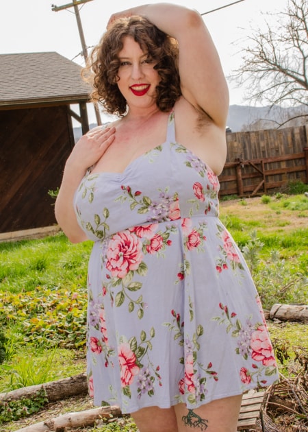 Curvy Garden Goddess