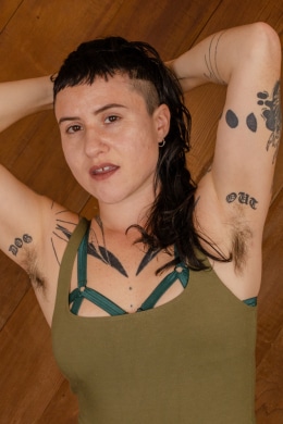 New model! Esme Elliot