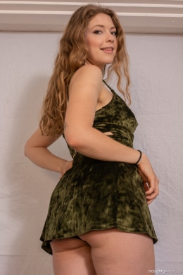 New Model; Apricot Pitts