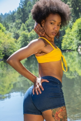 New Model! Nikki Darling!